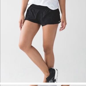 Lululemon Shorts City Sky Run 4